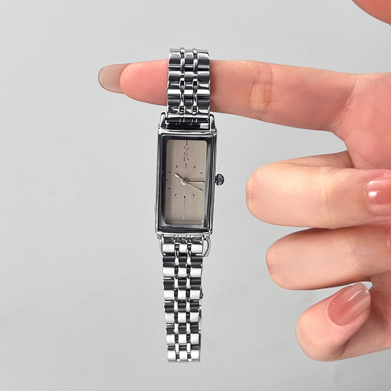 GEDI Vintage Lüks Dikdörtgen P - Luxury Watch Vintage incelemesi ve fiyatı