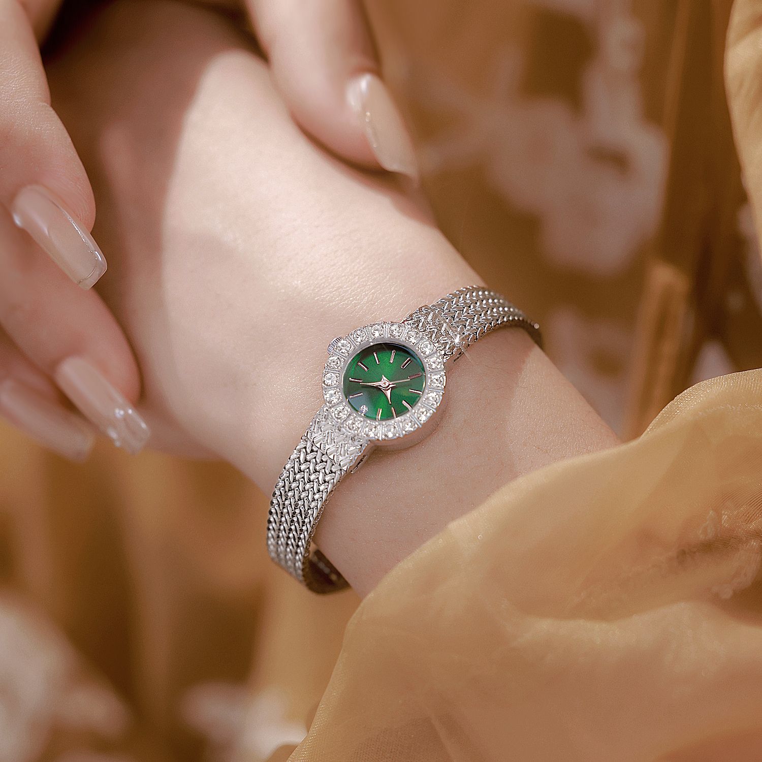 Vintage kadın Kol Saati Lüks M - Luxury Watch Vintage incelemesi ve fiyatı